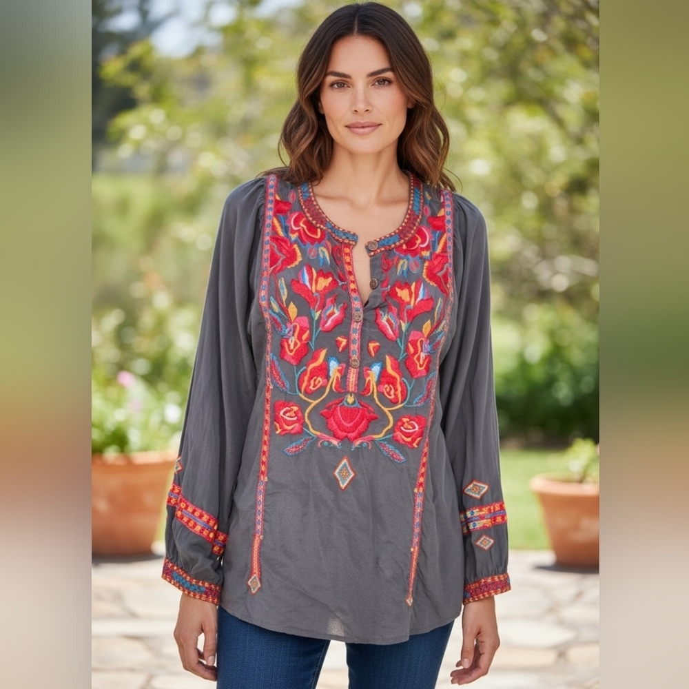 BIYA Embroidered 100% Silk Boho Floral Peasant Top. Gray/Red Multi. Size Small